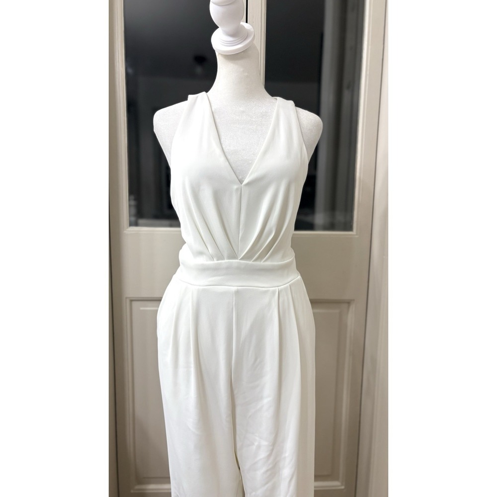 IBTOM CASTLE Sexy High-Waisted Halter White Jumpsuit Medium V-Neck Wide Leg